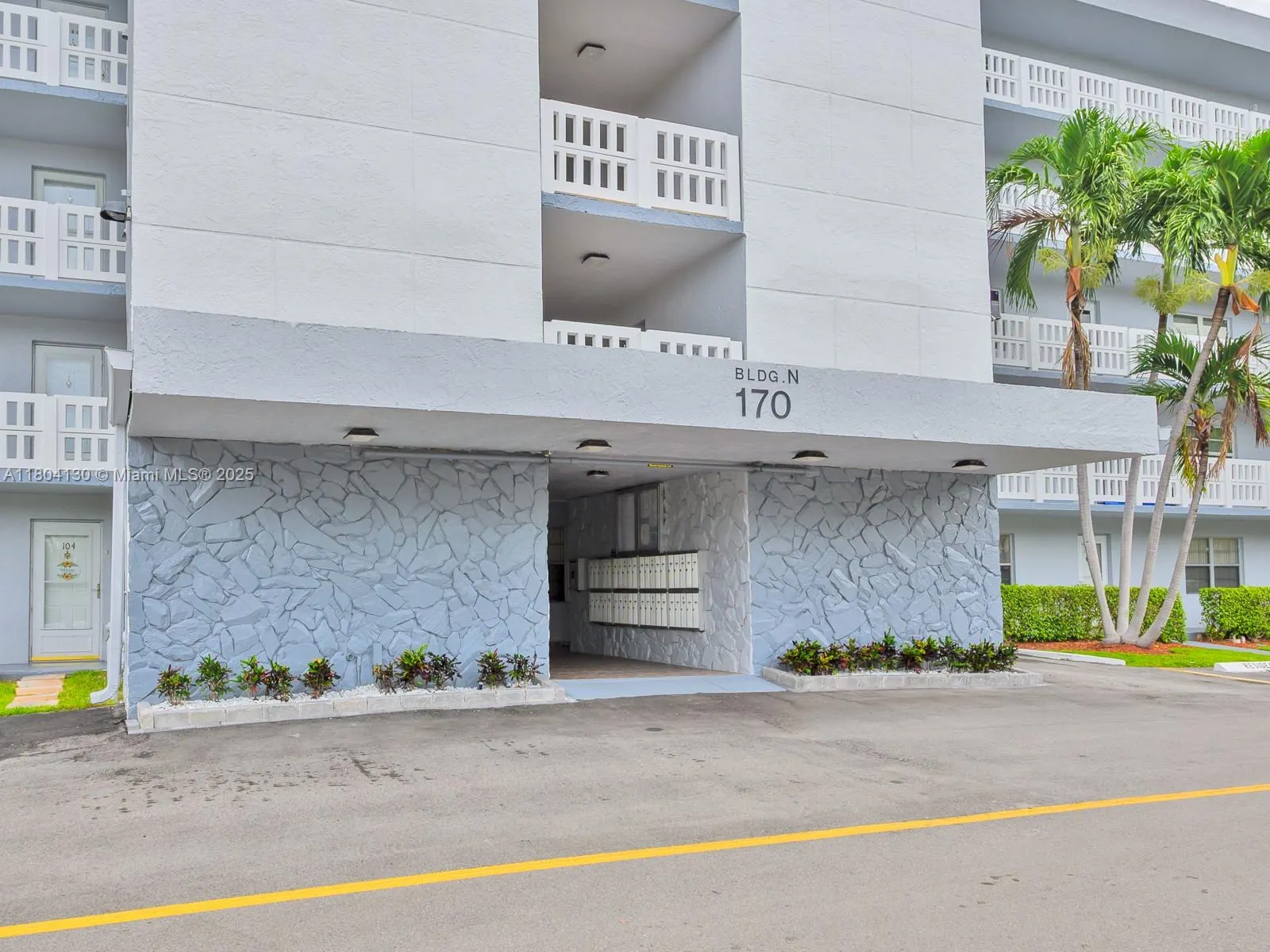 170 SE 5th Ave, #505