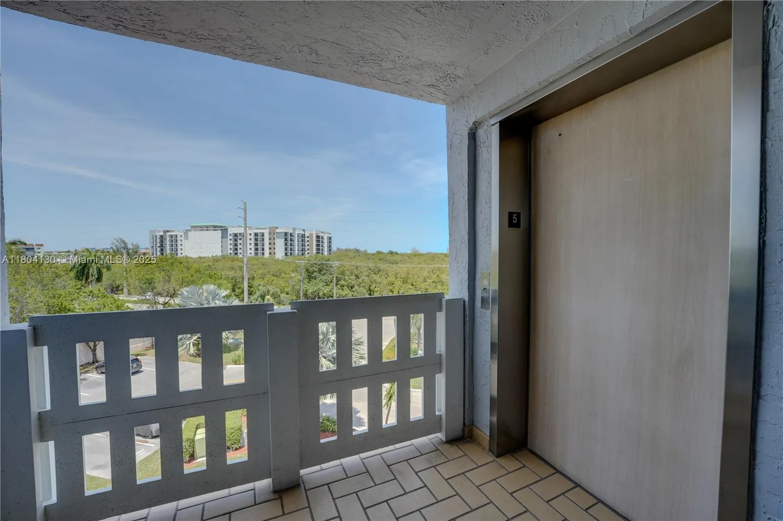 170 SE 5th Ave, #505