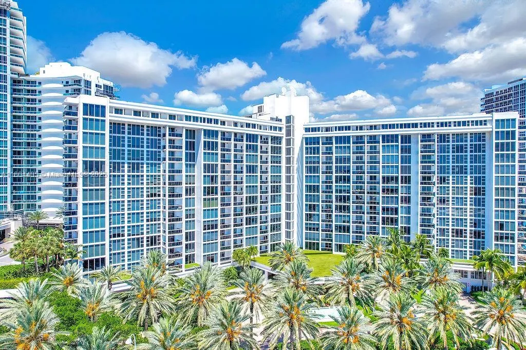 10275 Collins Ave, #1506