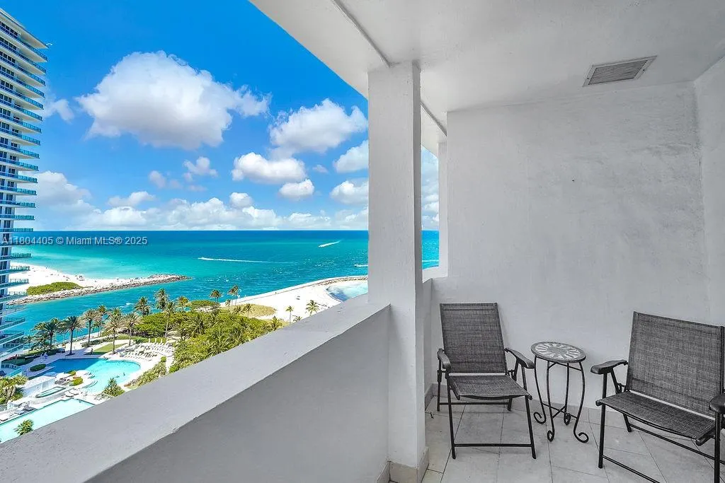 10275 Collins Ave, #1506