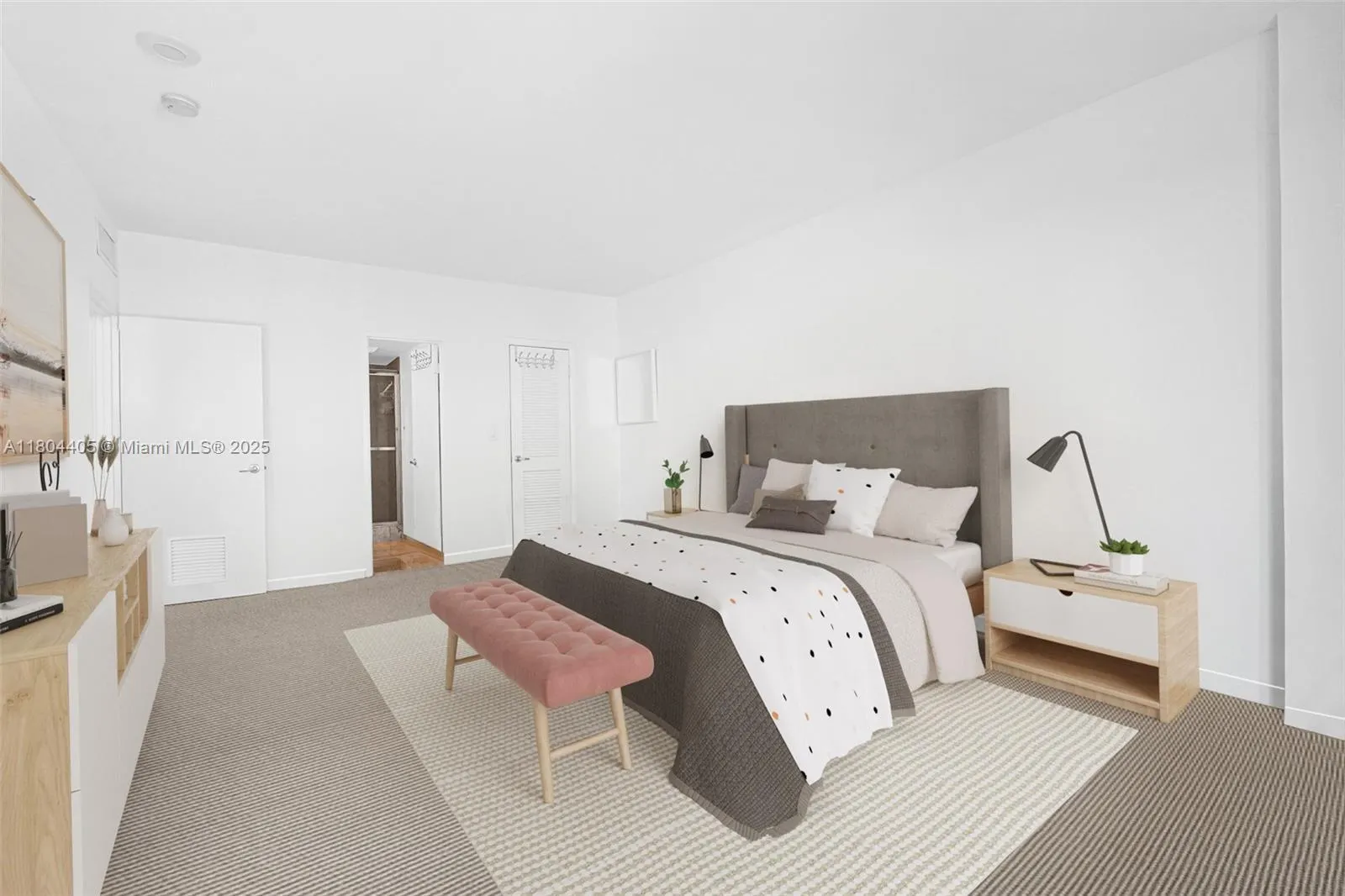10275 Collins Ave, #1506