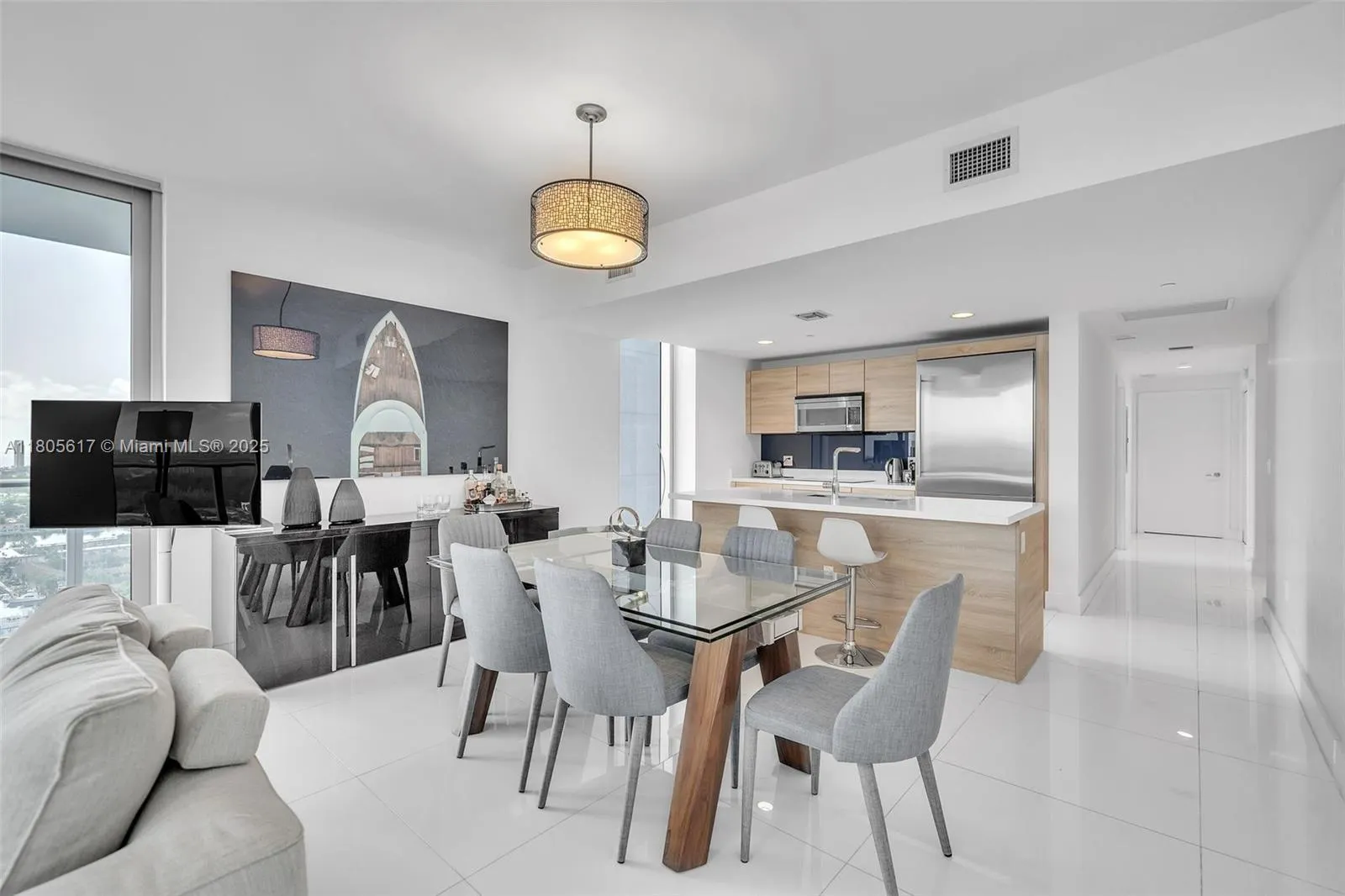 16385 Biscayne Blvd, #2707