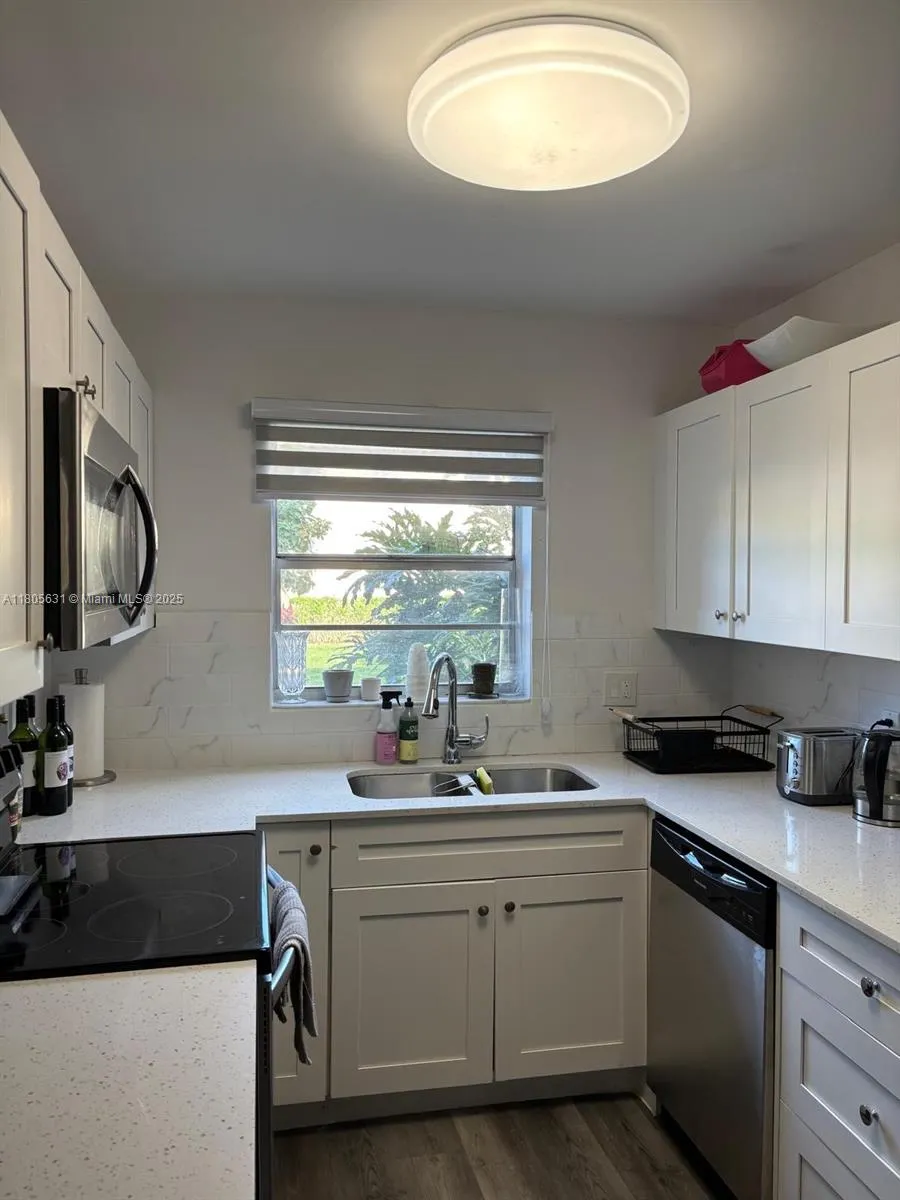 1291 NW 13th St, #353D