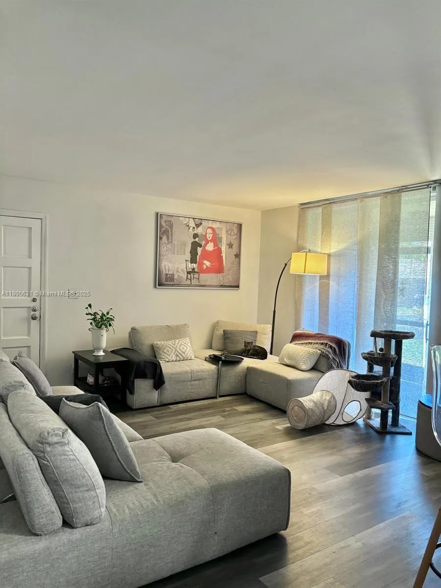 1291 NW 13th St, #353D