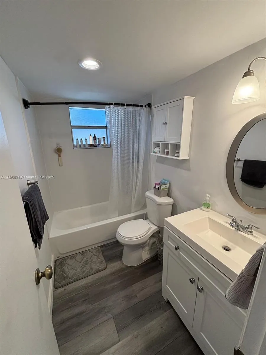 1291 NW 13th St, #353D