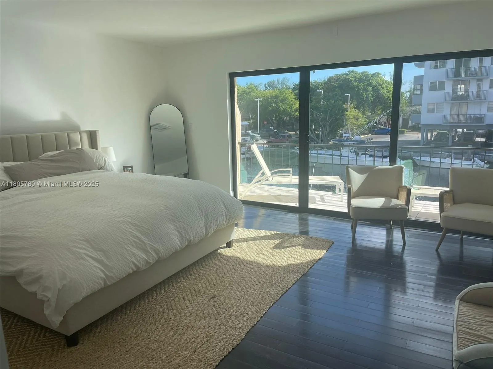 3720 NE 167th St, #39