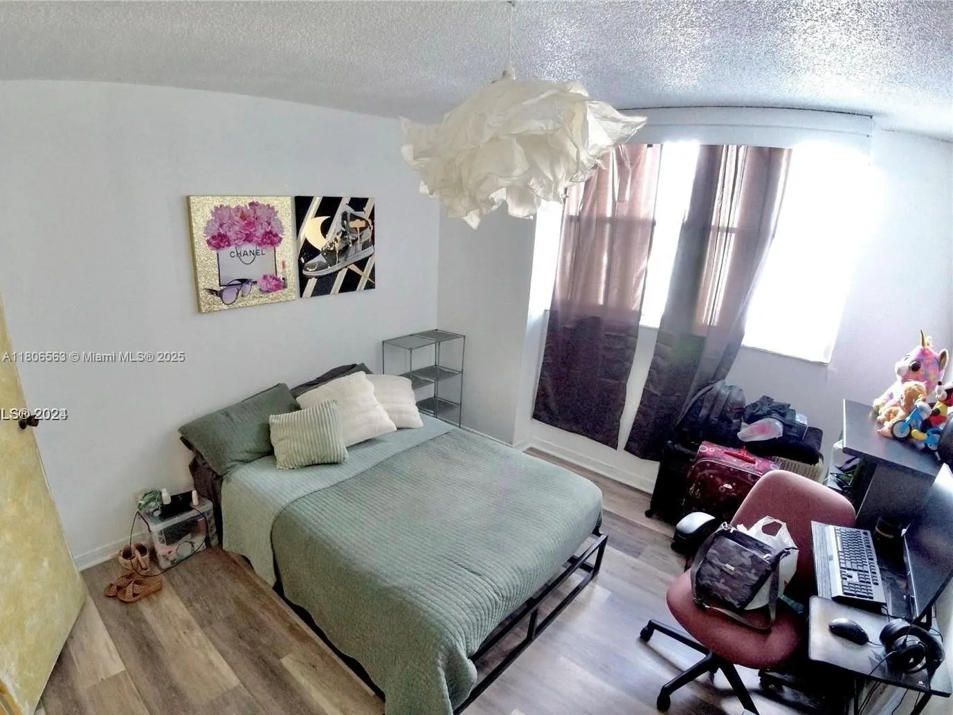 2821 NE N 163RD ST, #Apt 4X