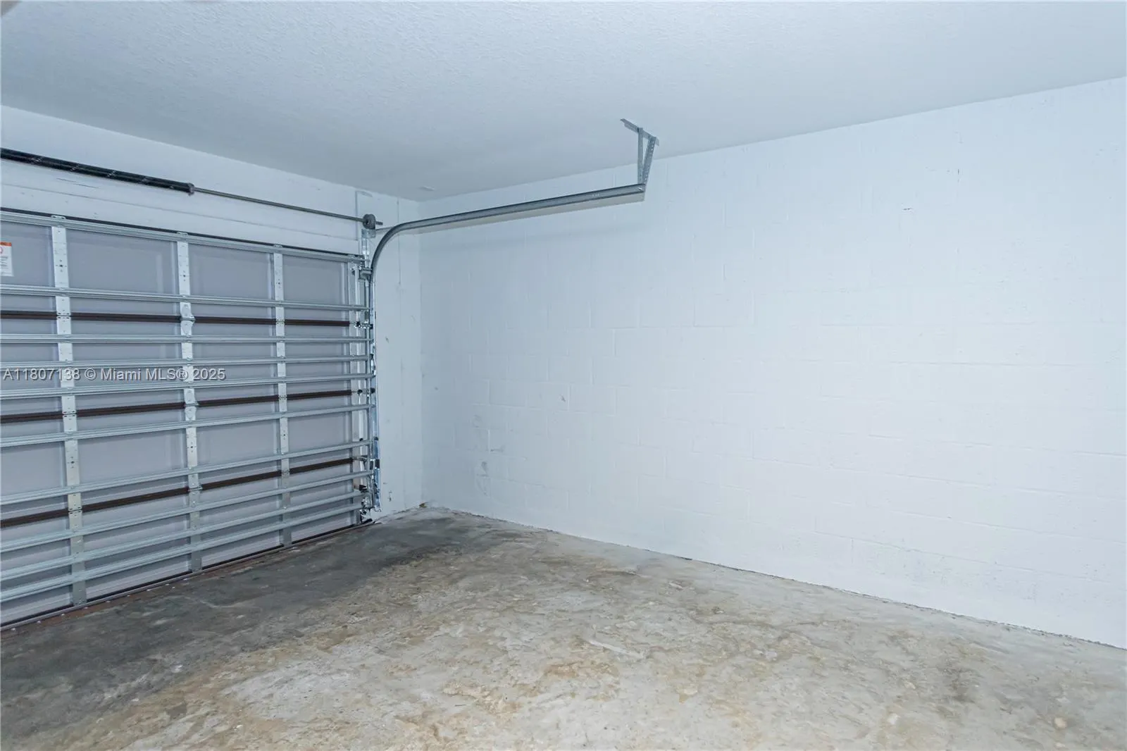 5096 NEVOLA AVE