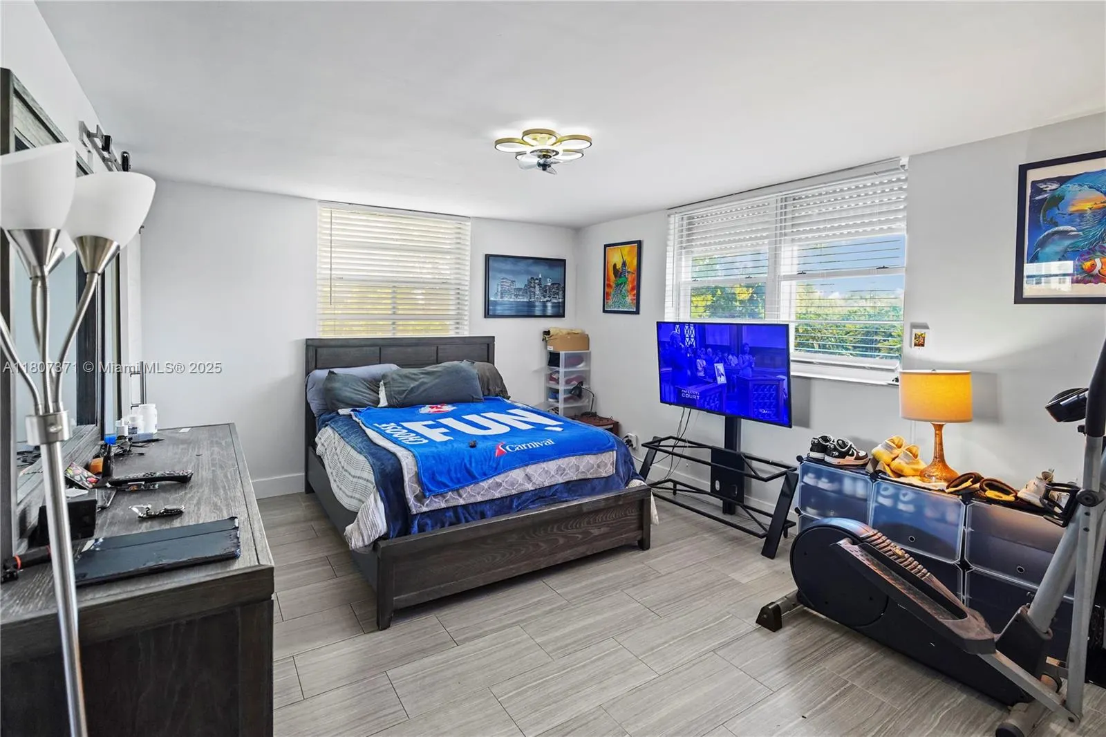 141 SE 3rd Ave, #101
