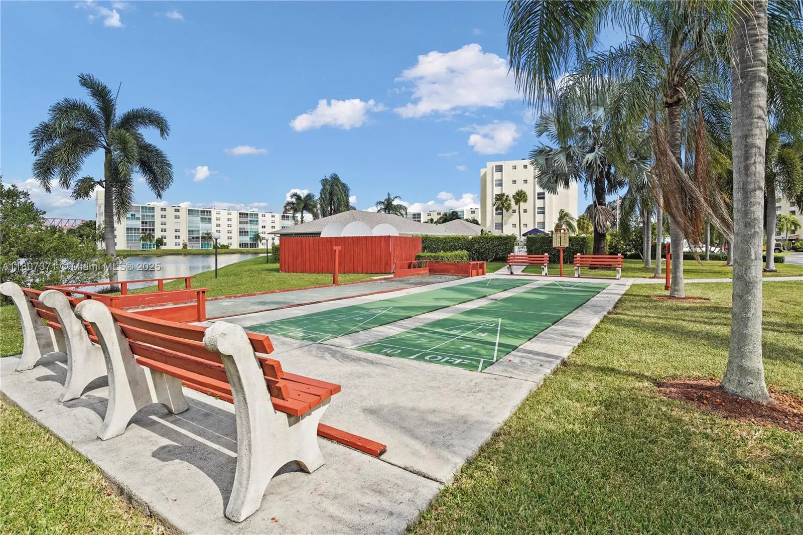 141 SE 3rd Ave, #101