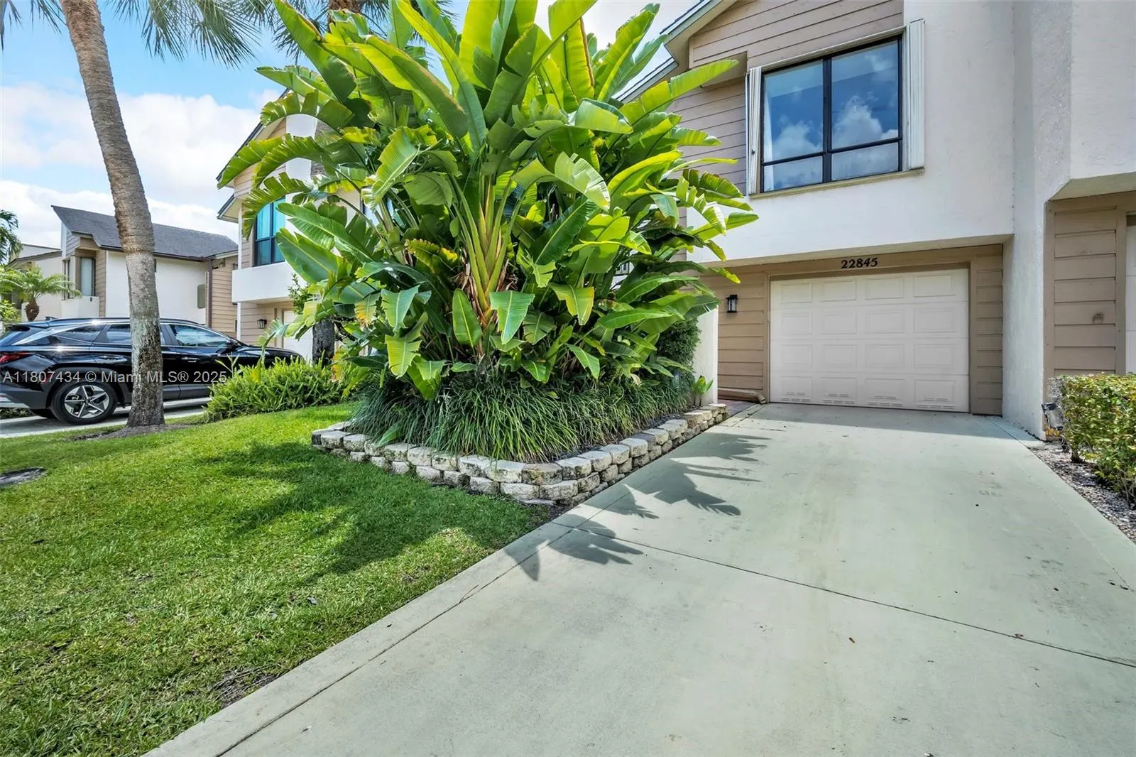 22845 Ironwedge Dr