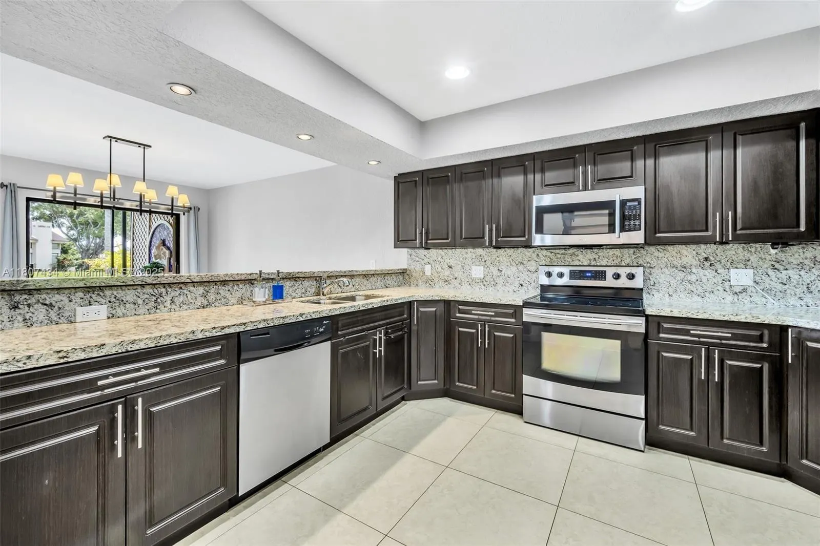 22845 Ironwedge Dr