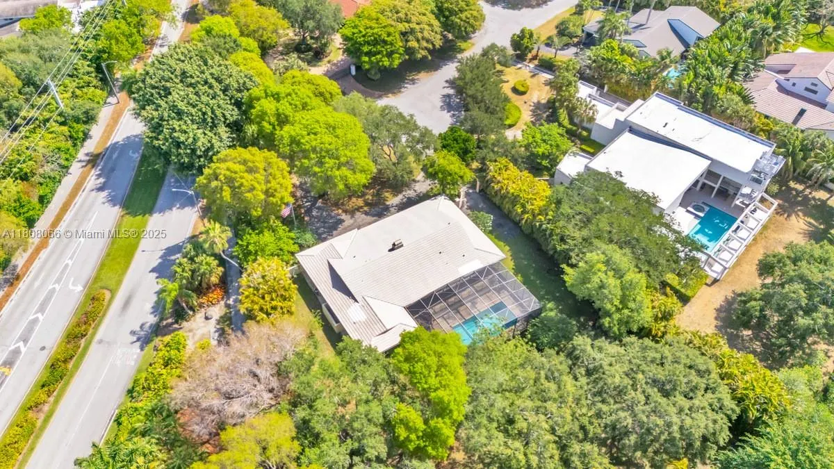 5990 SW 135th Ter