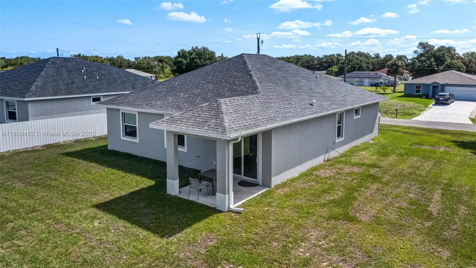 6007 KUMQUAT CIR
