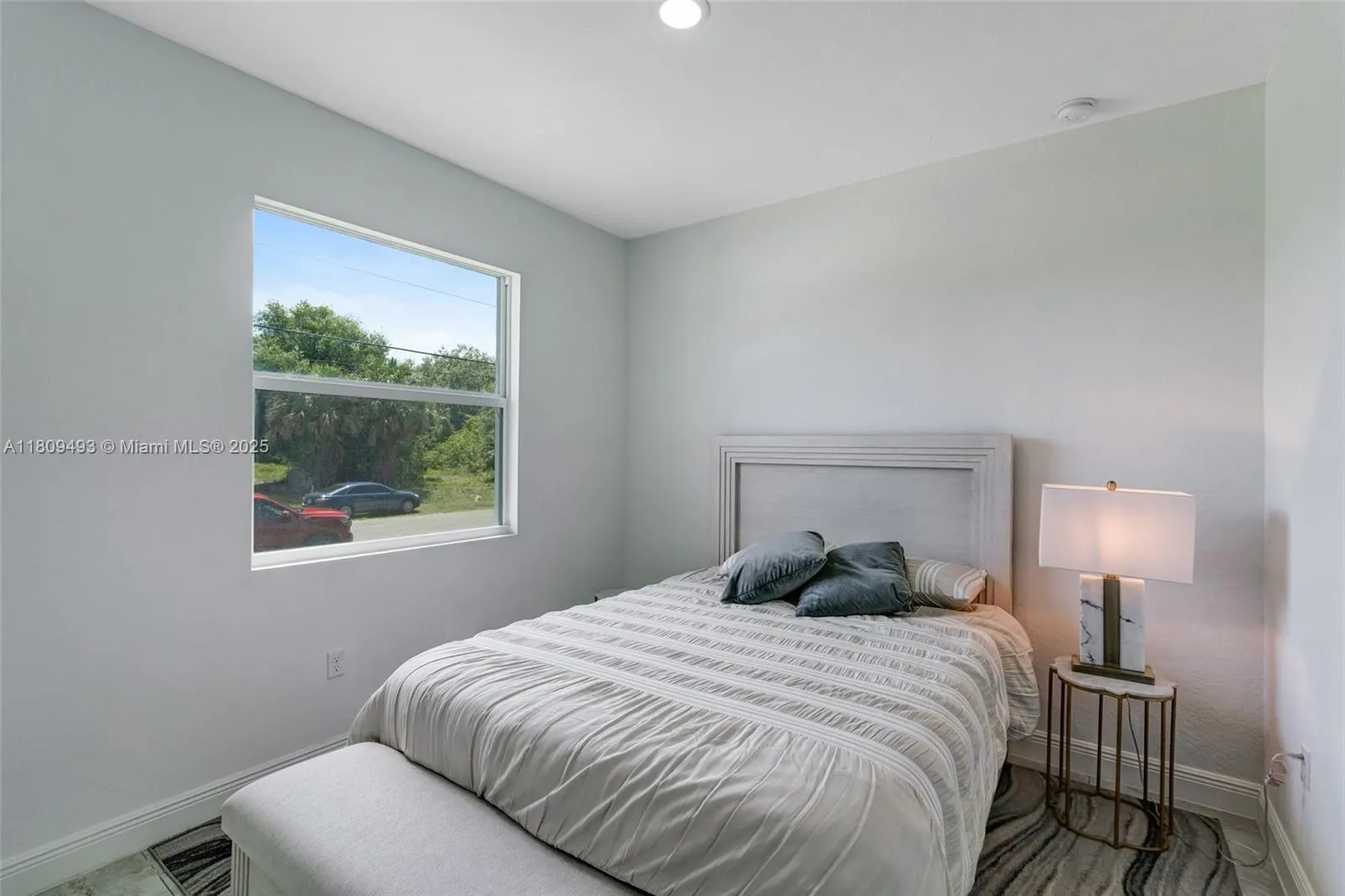 6007 KUMQUAT CIR