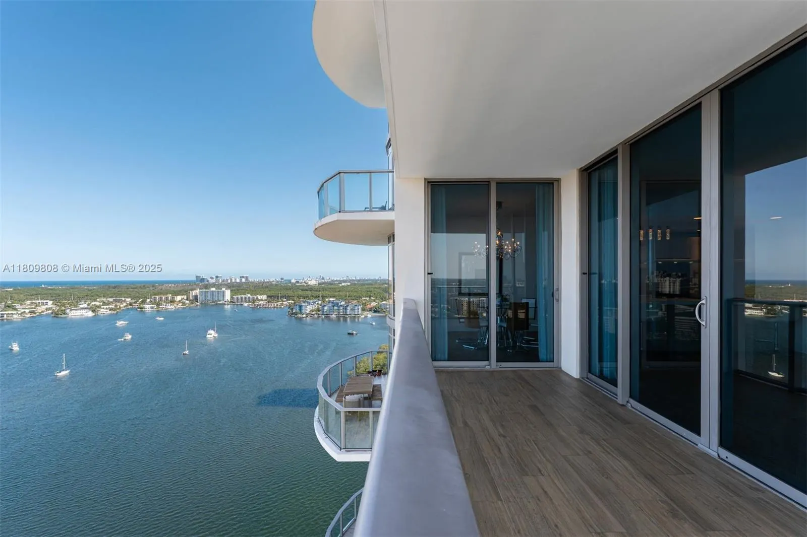 17301 Biscayne Blvd, #2210