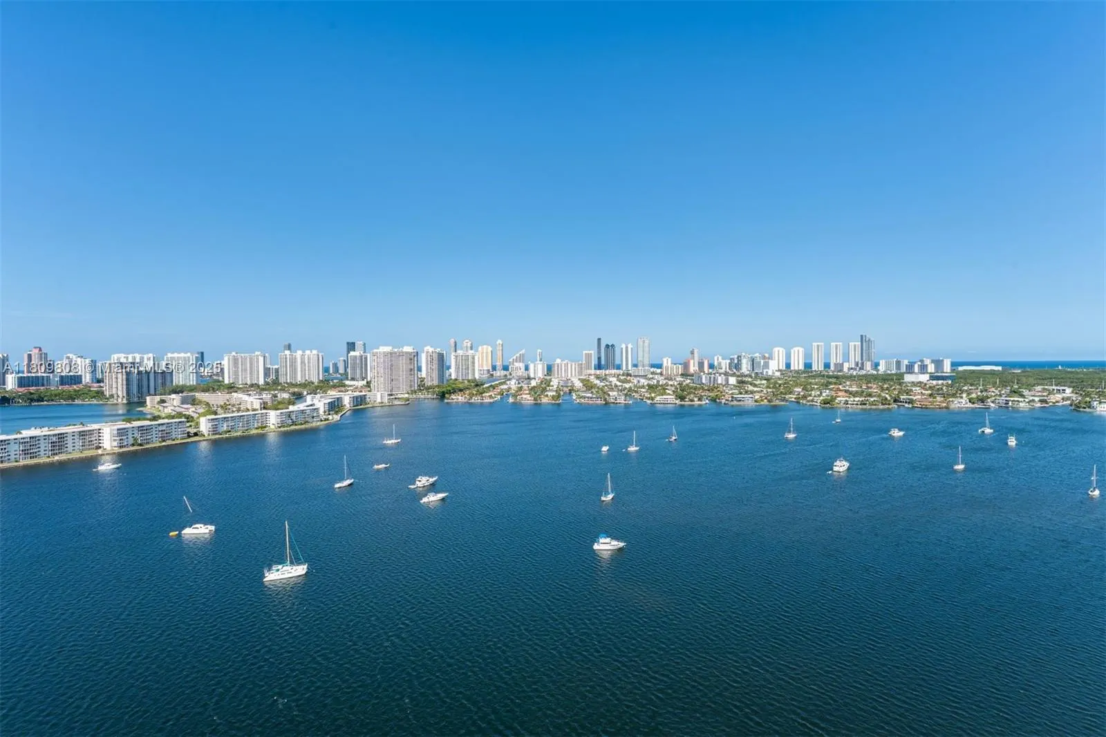 17301 Biscayne Blvd, #2210