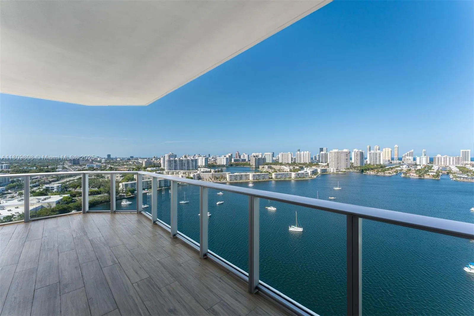17301 Biscayne Blvd, #2210