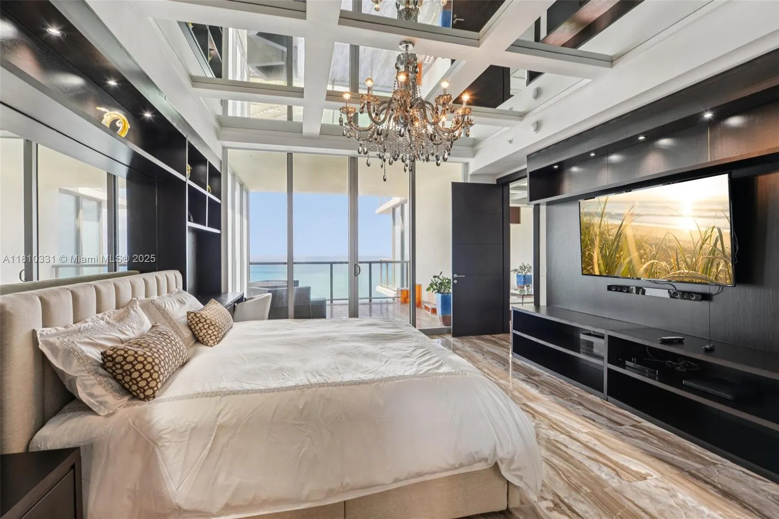 9703 Collins Ave, #2615