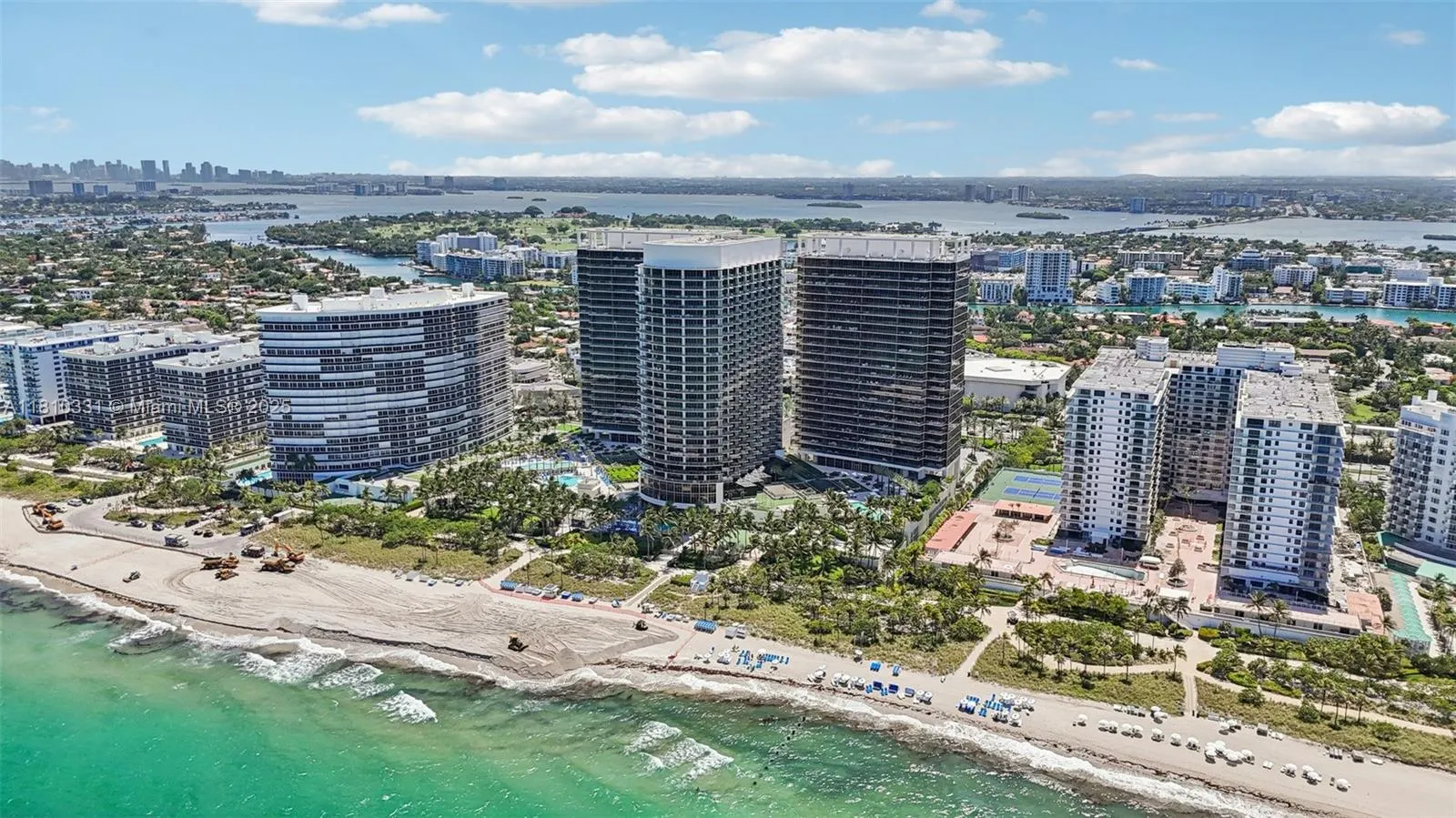 9703 Collins Ave, #2615