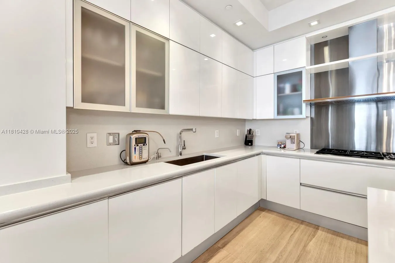 9701 Collins Ave, #2403S