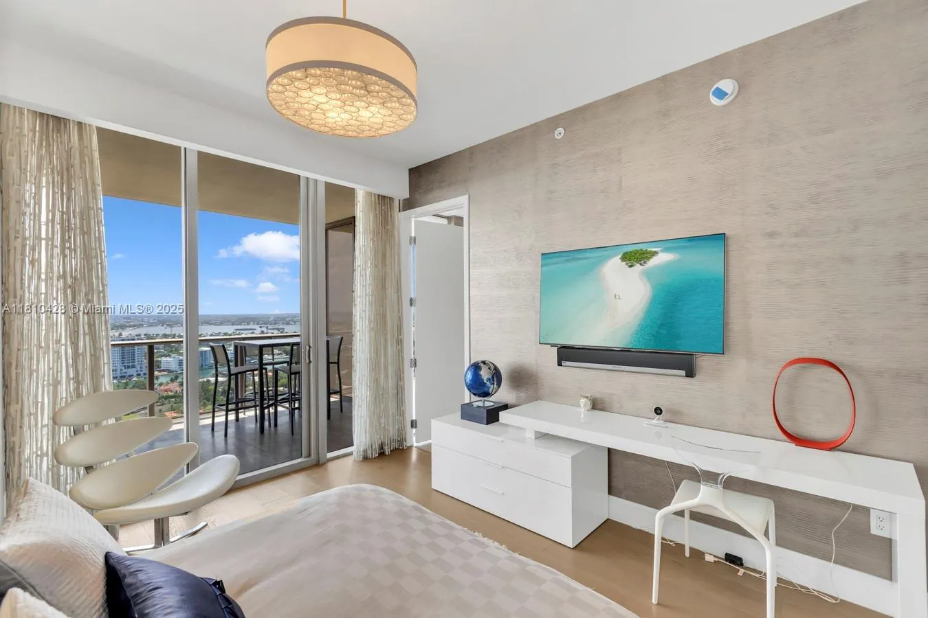 9701 Collins Ave, #2403S
