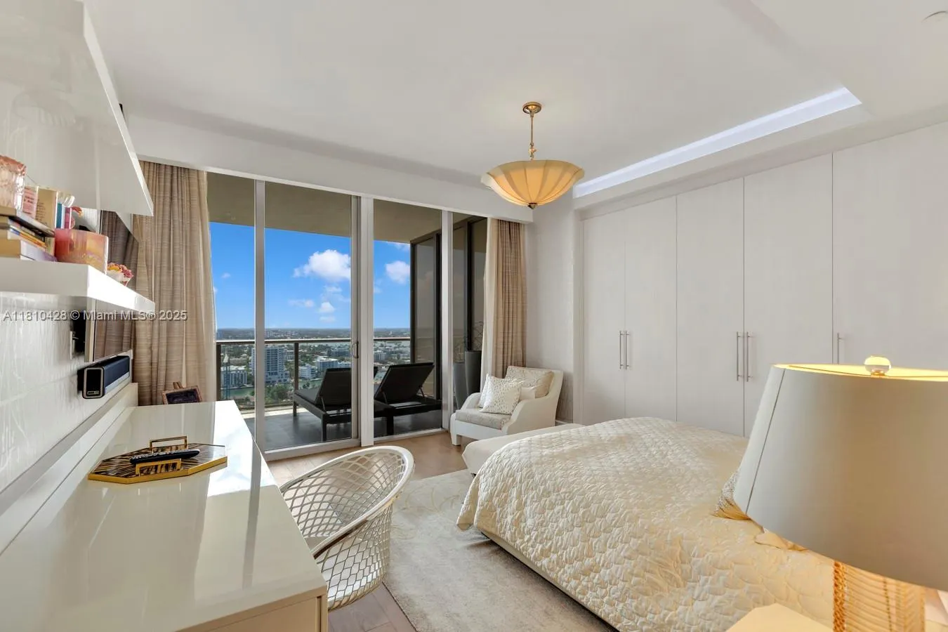 9701 Collins Ave, #2403S