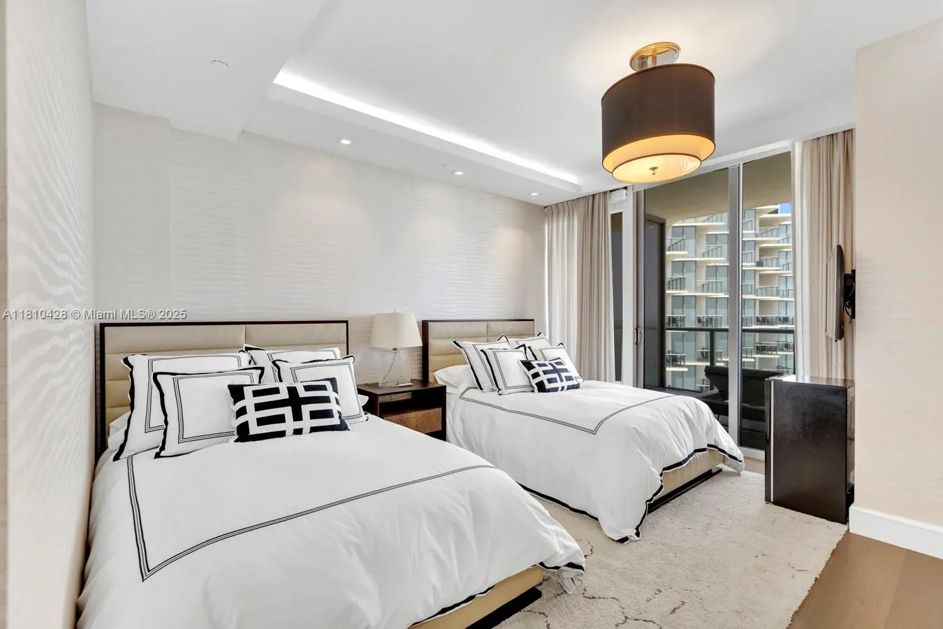 9701 Collins Ave, #2403S