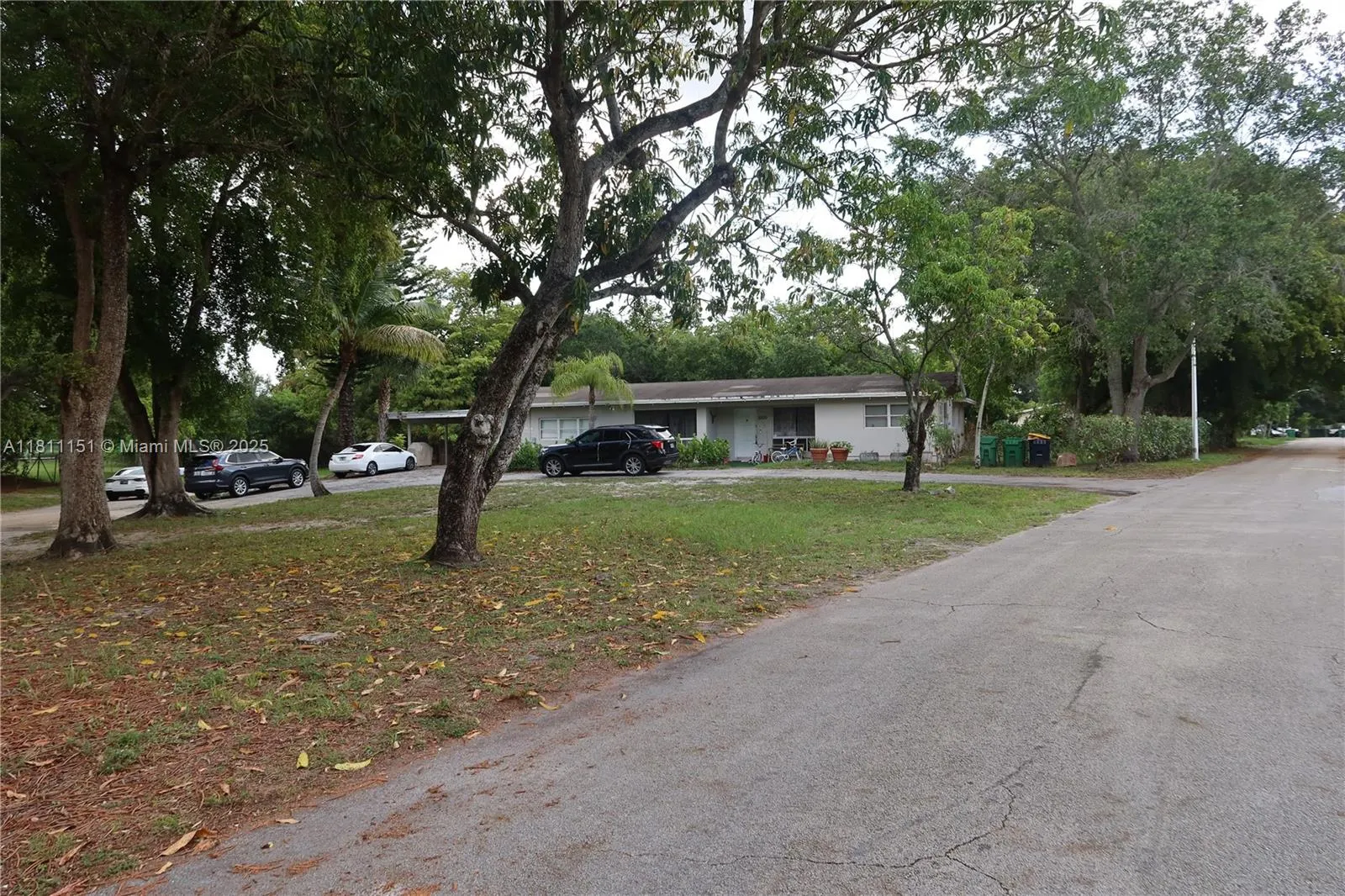 5920 SW 45th Way