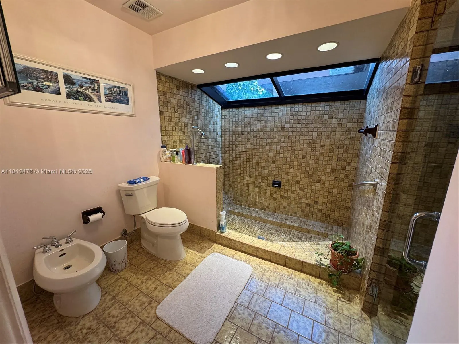 5790 SW 37th Ter