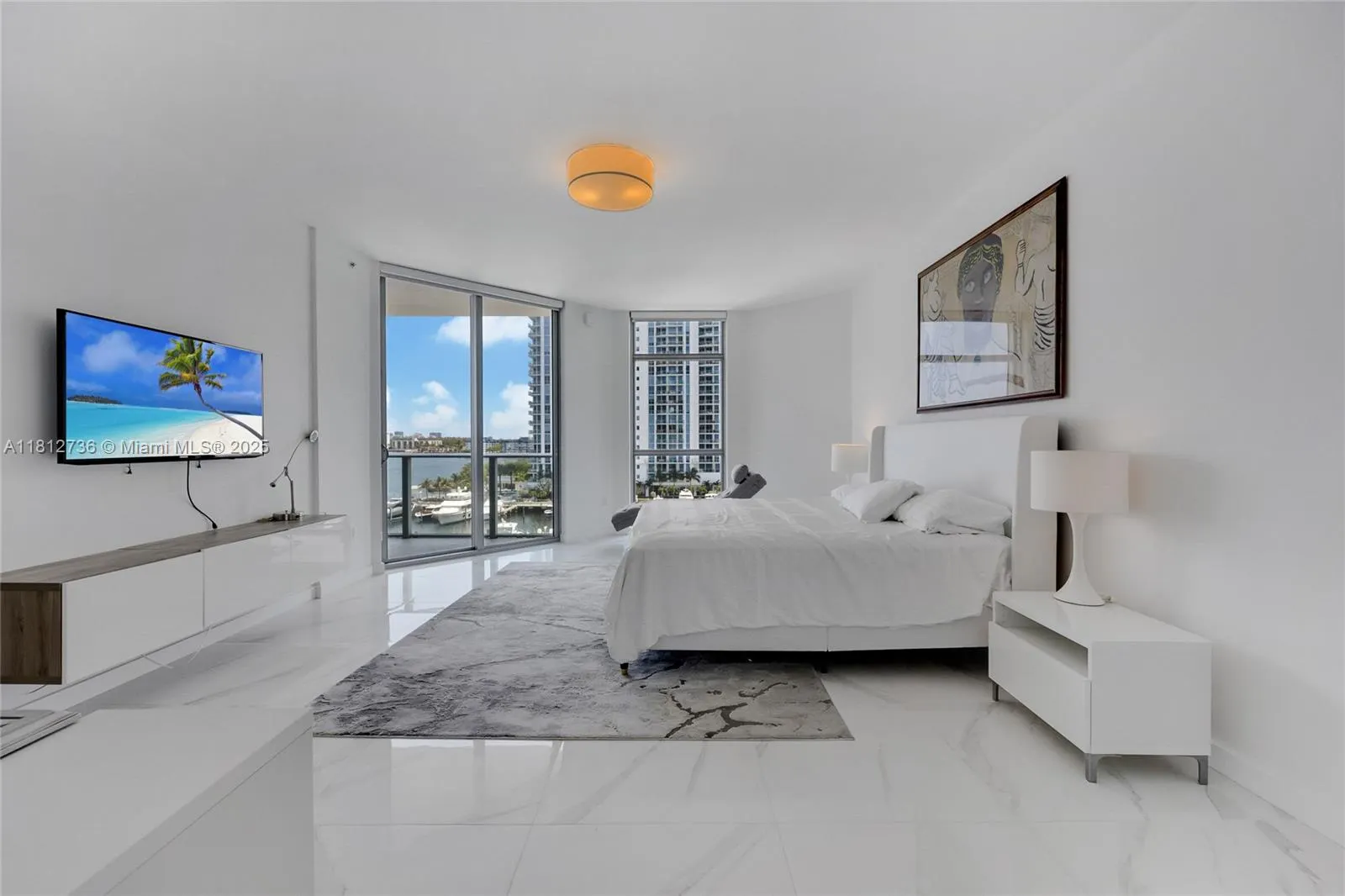 17301 Biscayne Blvd, #605