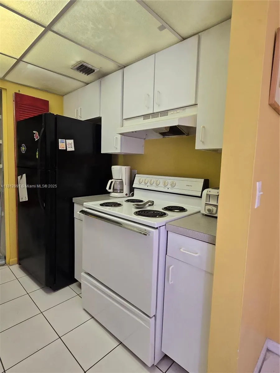 500 NE 2nd St, #207