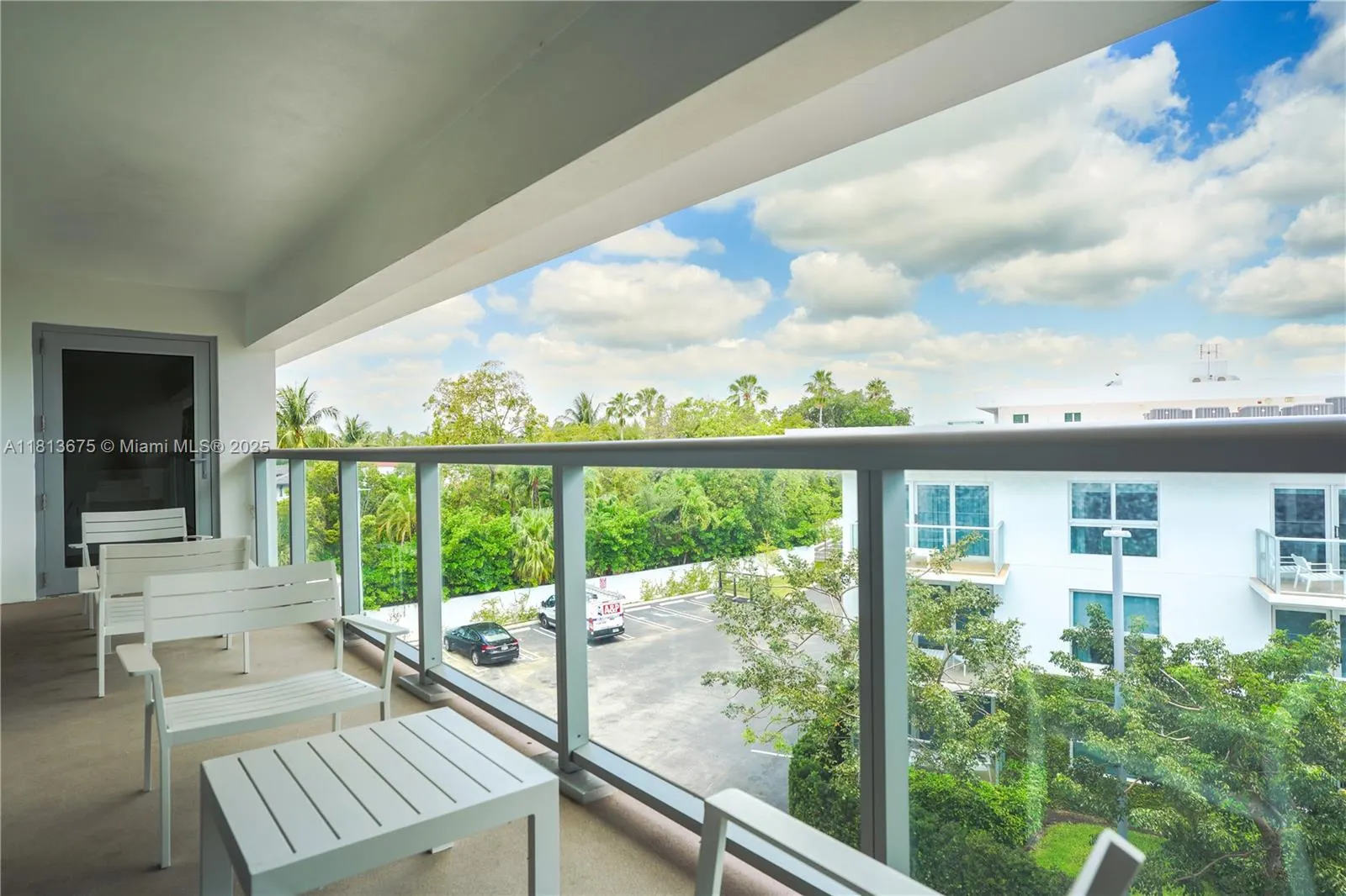 10250 Collins Avenue, #211