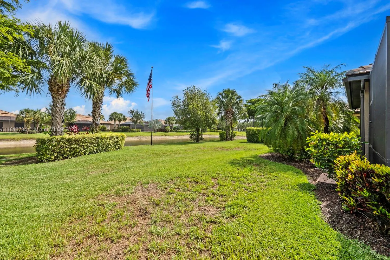 6085 Triumph Lane