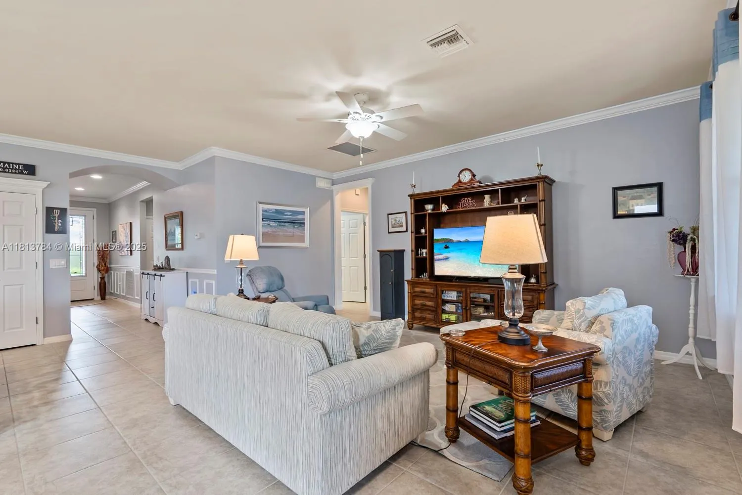 6085 Triumph Lane