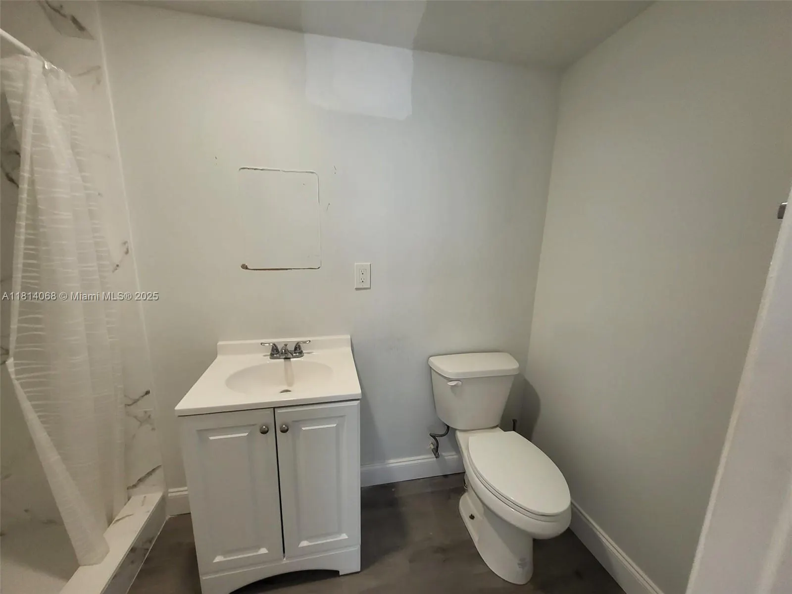5019 NE 19th Ter