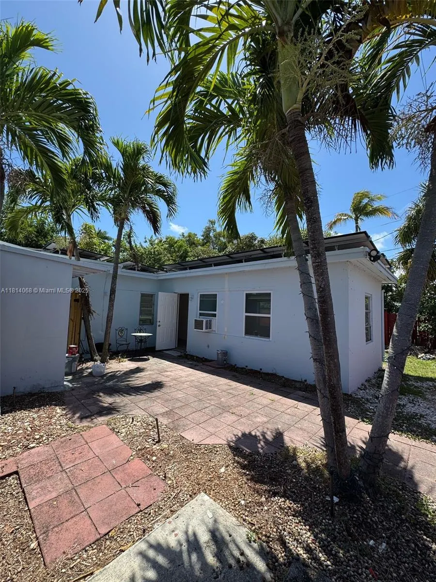 5019 NE 19th Ter