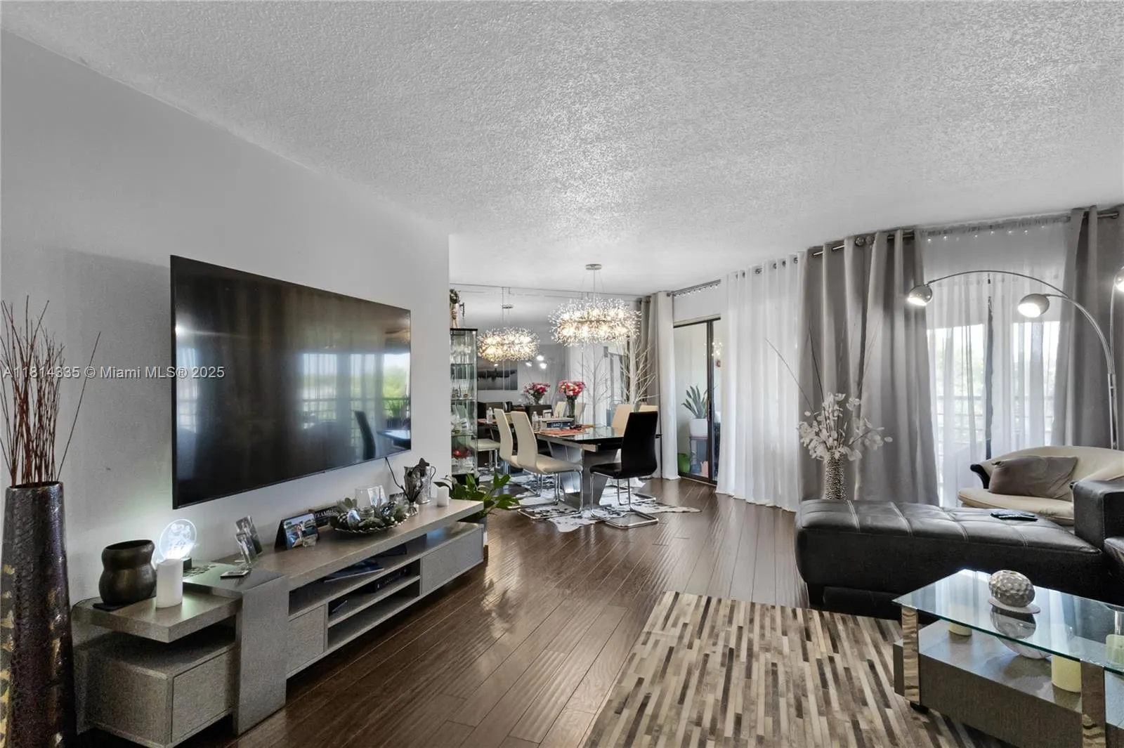 5749 Camino Del Sol, #403