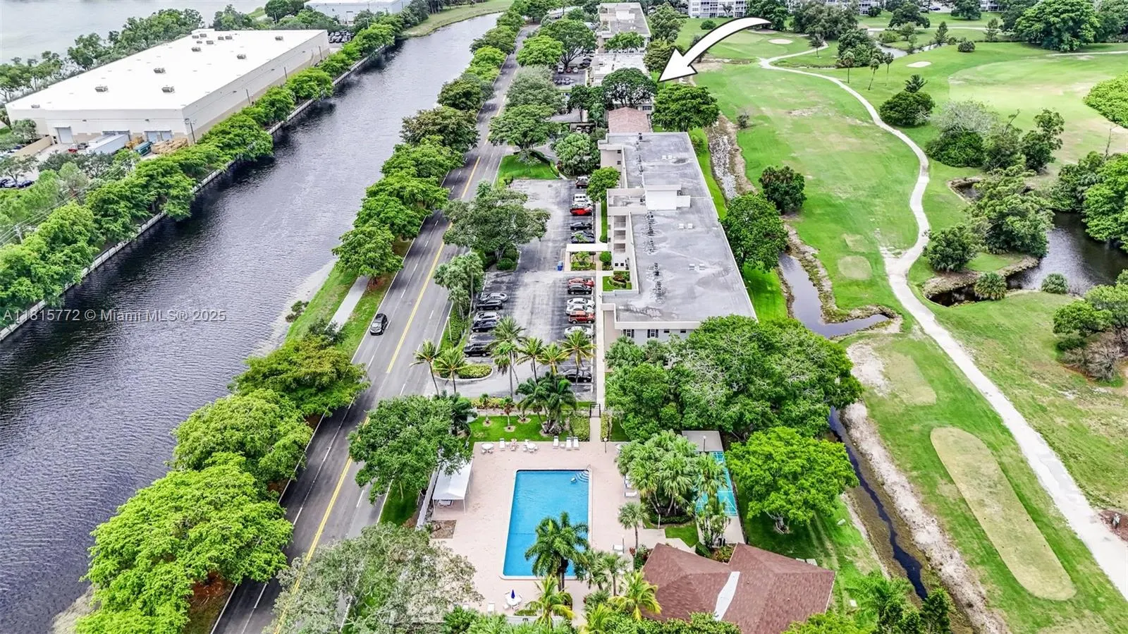 3301 S Palm Aire Dr, #106