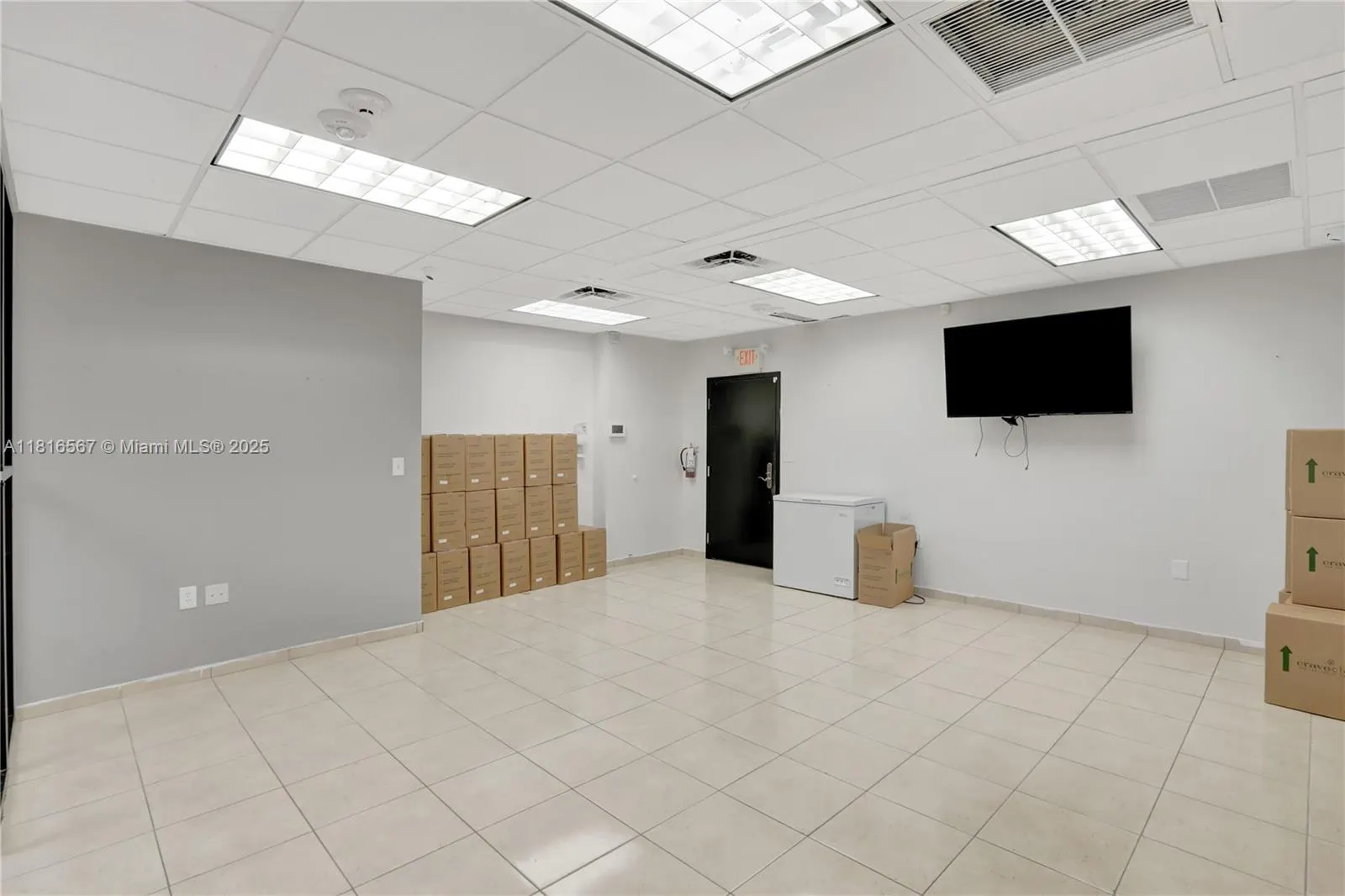 814 Ponce De Leon Blvd, #219