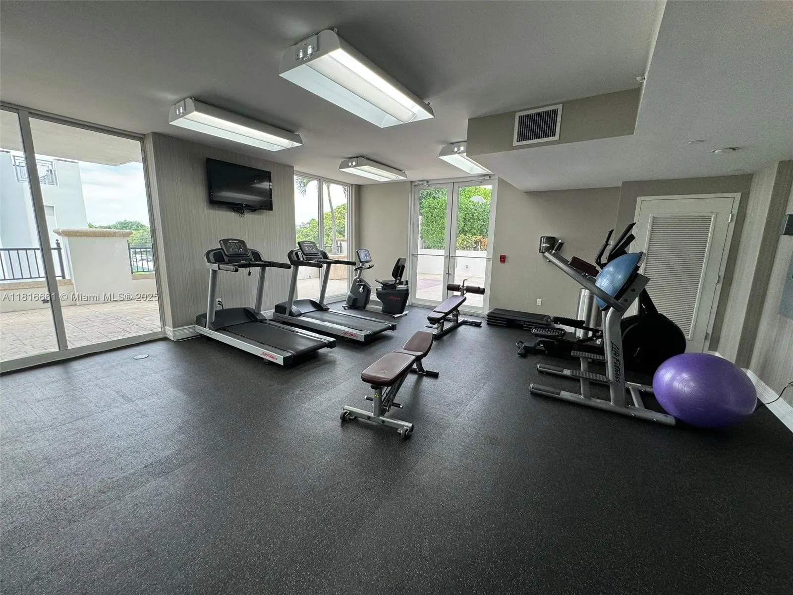 4100 Salzedo St, #505