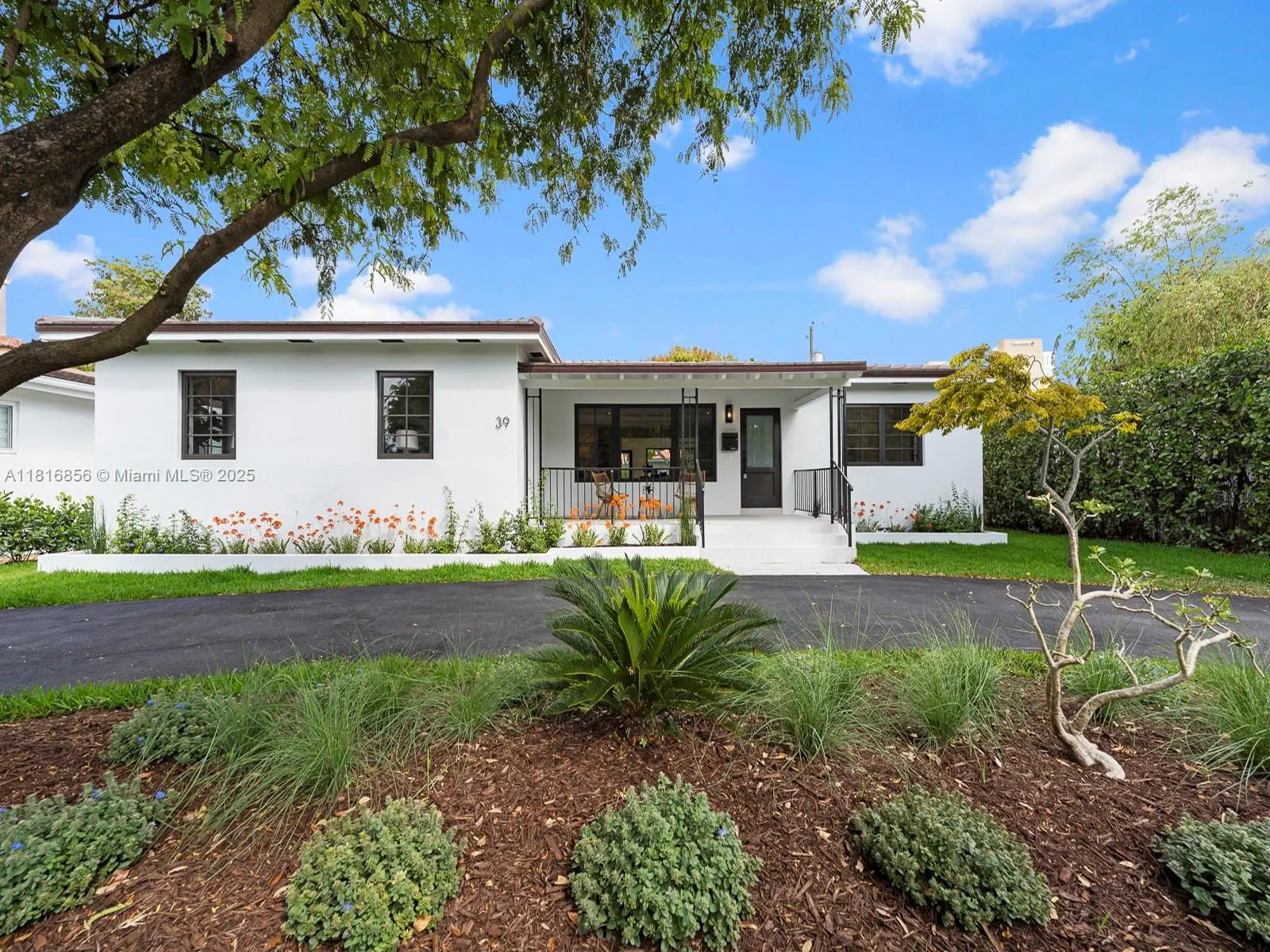 39 Palermo Ave