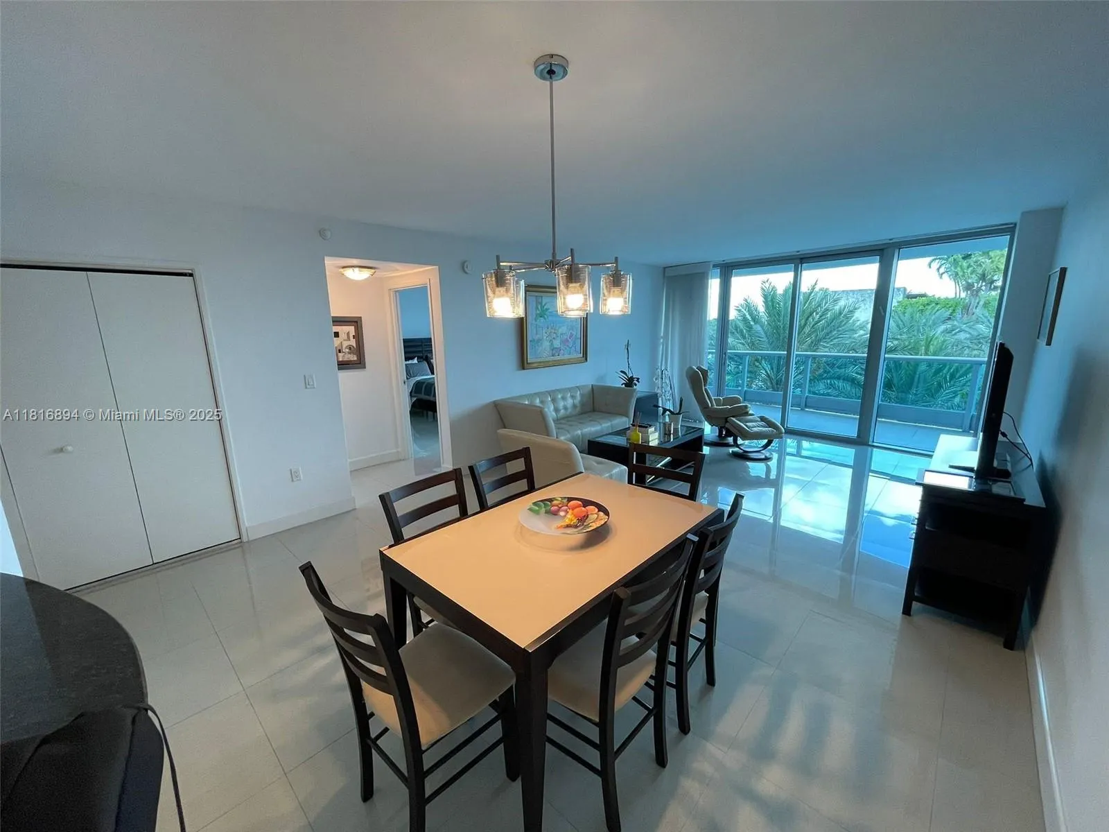 9401 Collins Ave, #401