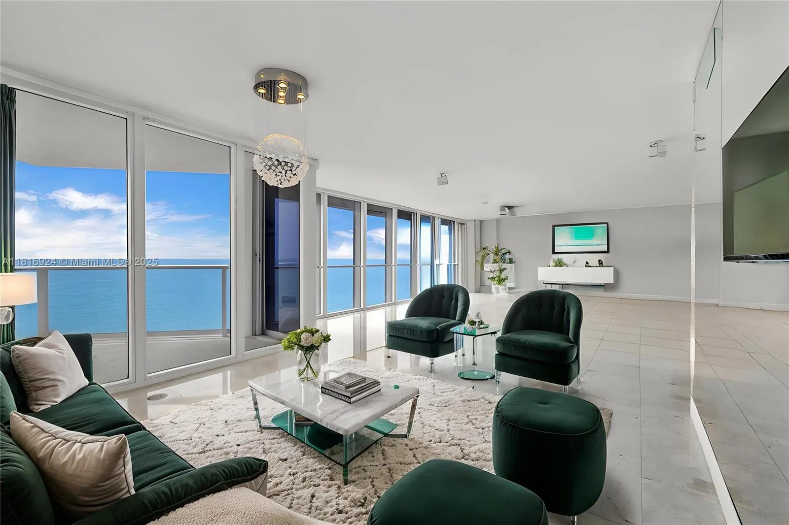 16445 Collins Ave (Direct Ocean View /Corner Unit), #1426