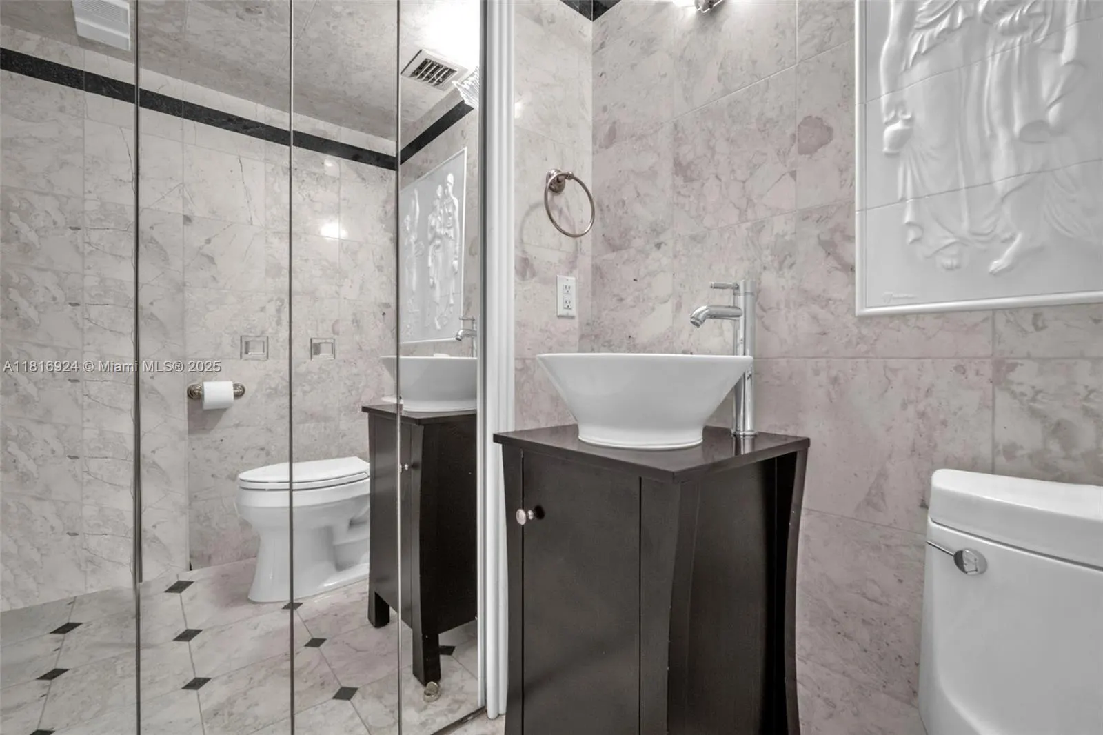 16445 Collins Ave (Direct Ocean View /Corner Unit), #1426