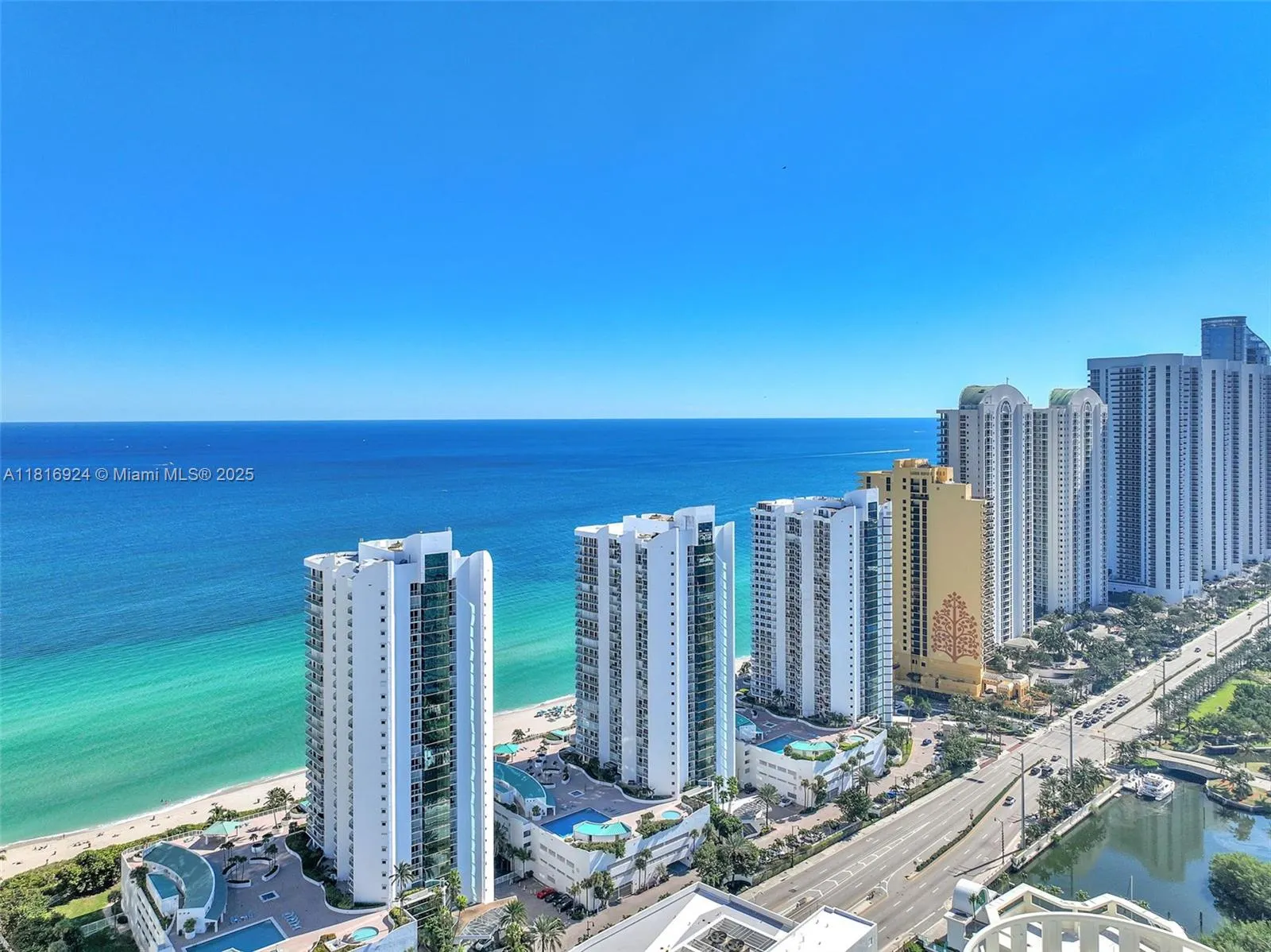 16445 Collins Ave (Direct Ocean View /Corner Unit), #1426