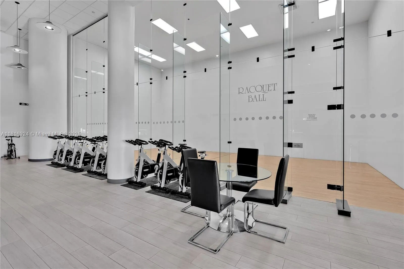 16445 Collins Ave (Direct Ocean View /Corner Unit), #1426