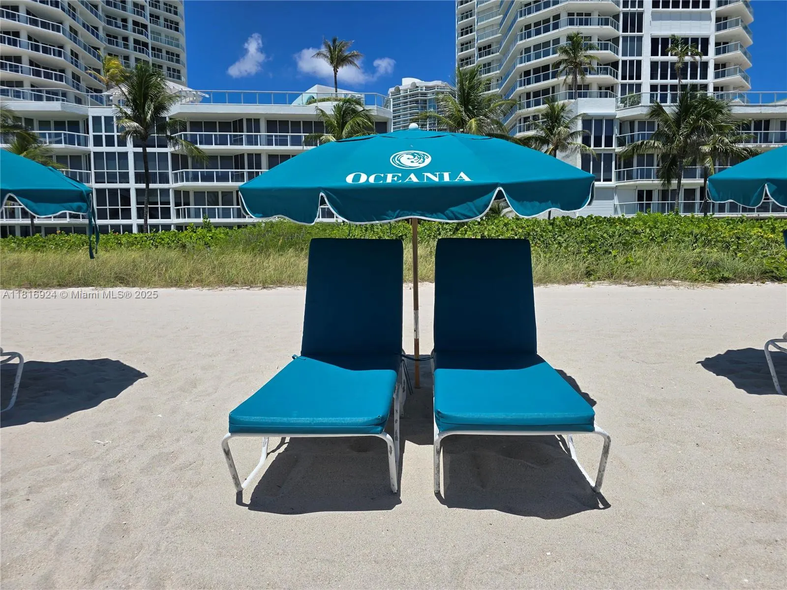 16445 Collins Ave (Direct Ocean View /Corner Unit), #1426