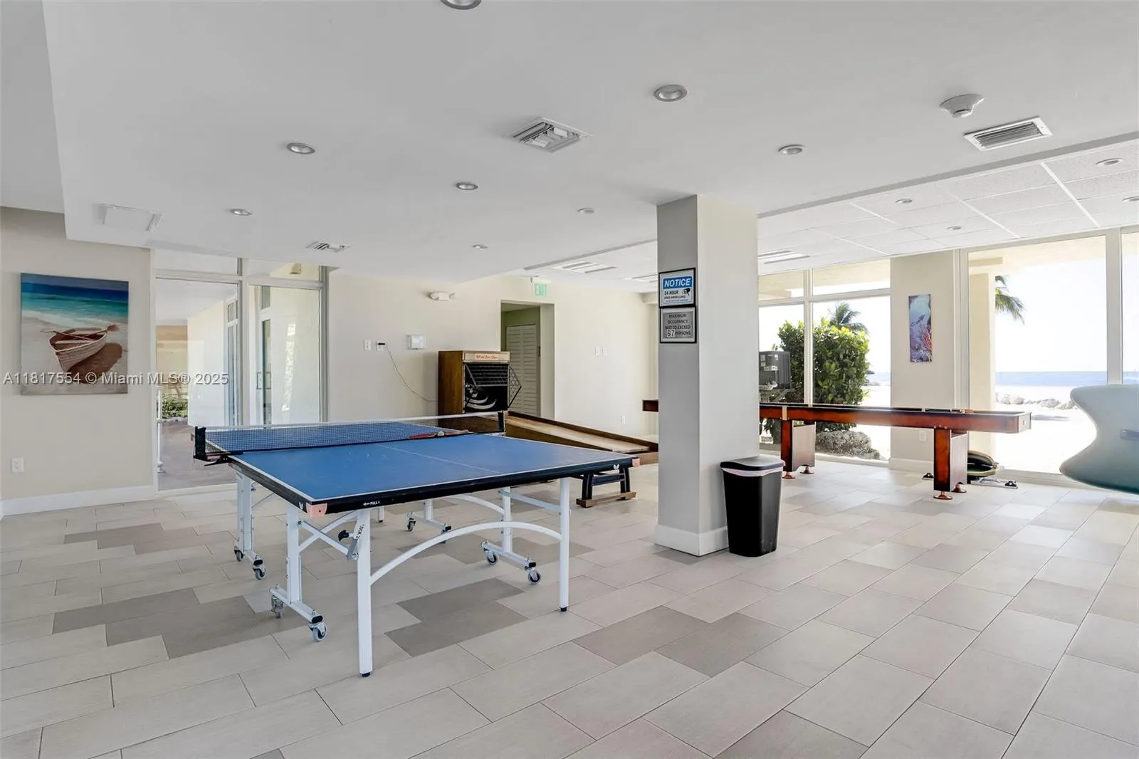 200 Wrenn Street, #PENTHOUSE 701