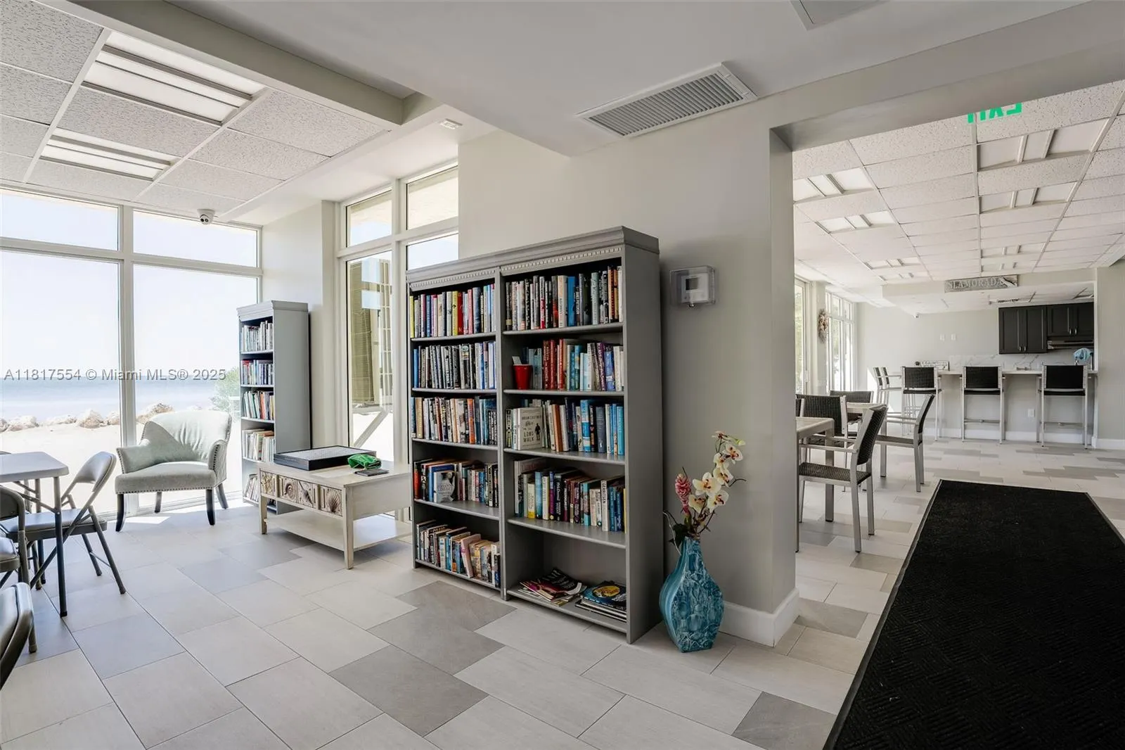 200 Wrenn Street, #PENTHOUSE 701